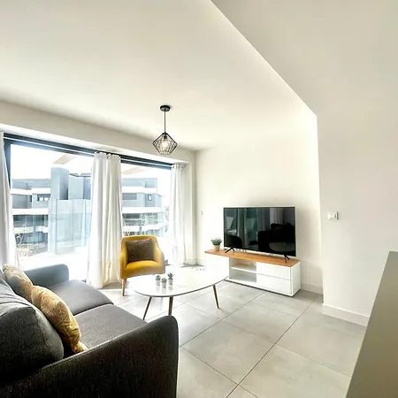 Oasis 325 Luxury Apartment Estepona
